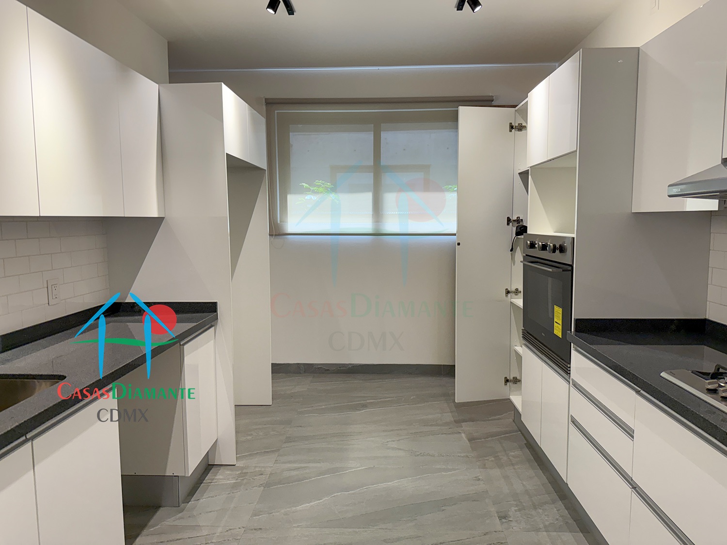 Las Aguilas Ursus AJA - Cocina 7 Las Aguilas Ursus AJA - Cocina 7